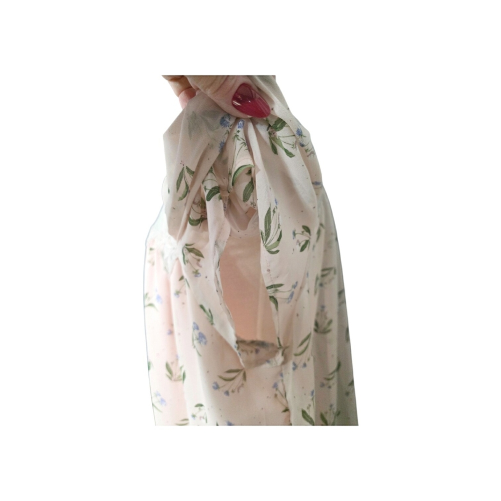 Suzanne Betro Light Pink Floral and Lace Top Size 3X - Picture 6 of 9